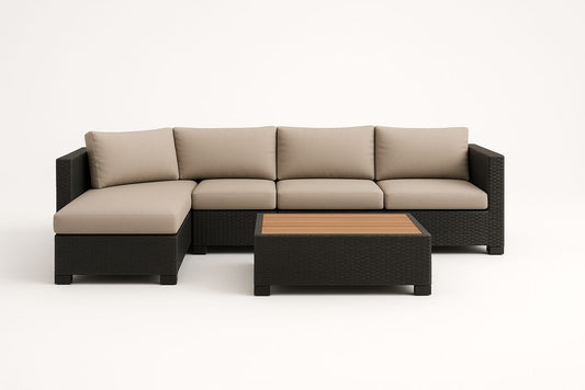 Salon de jardin d'angle en résine tressée noire avec coussins beige et plateau de table en bois