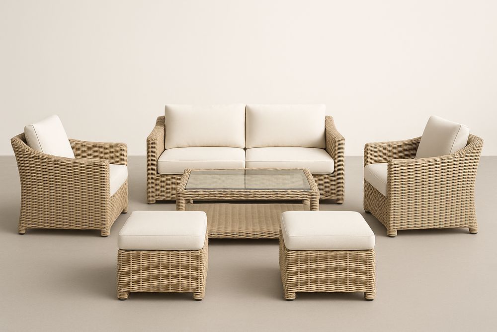 Ensemble de Salon de Jardin en Résine Tressée Beige avec Coussins Crème et Table Basse en Verre Trempé